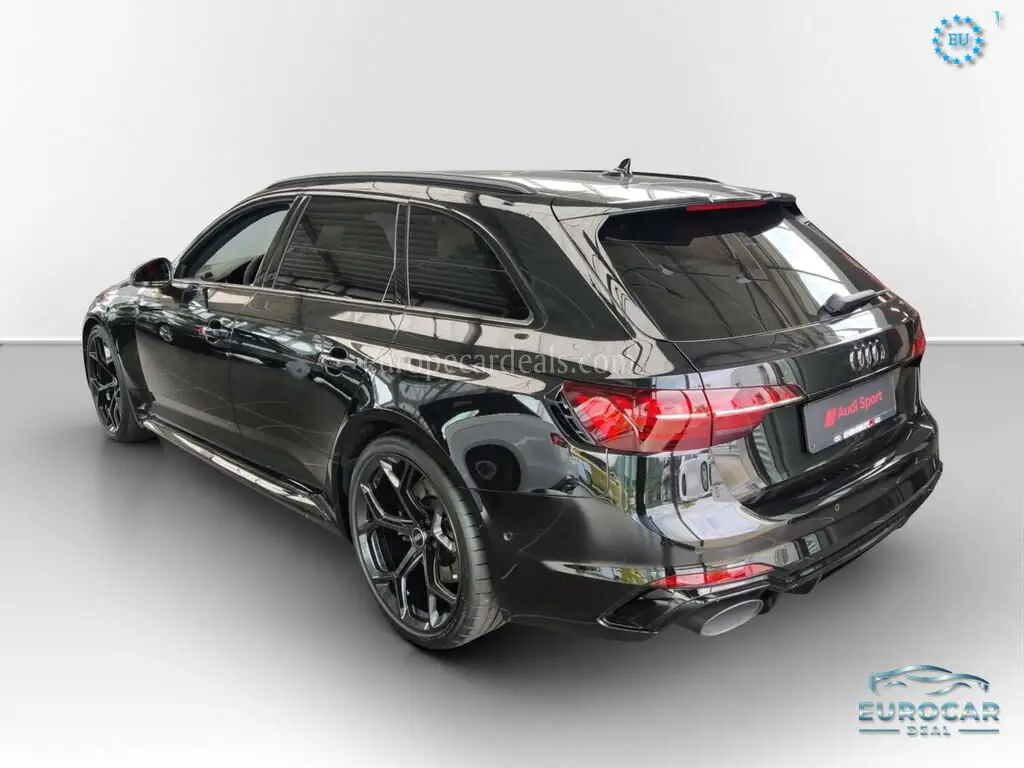 Audi RS4