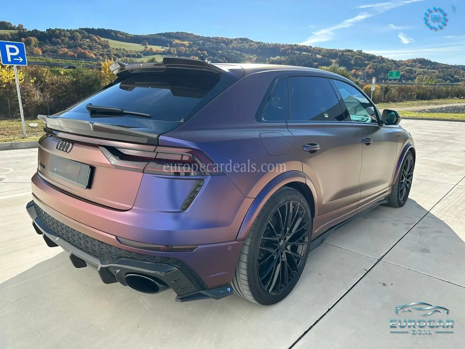Audi RSQ8