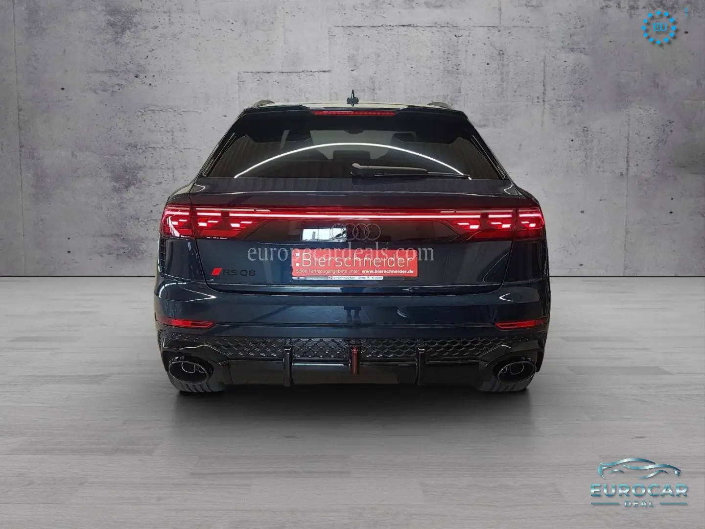 Audi RSQ8