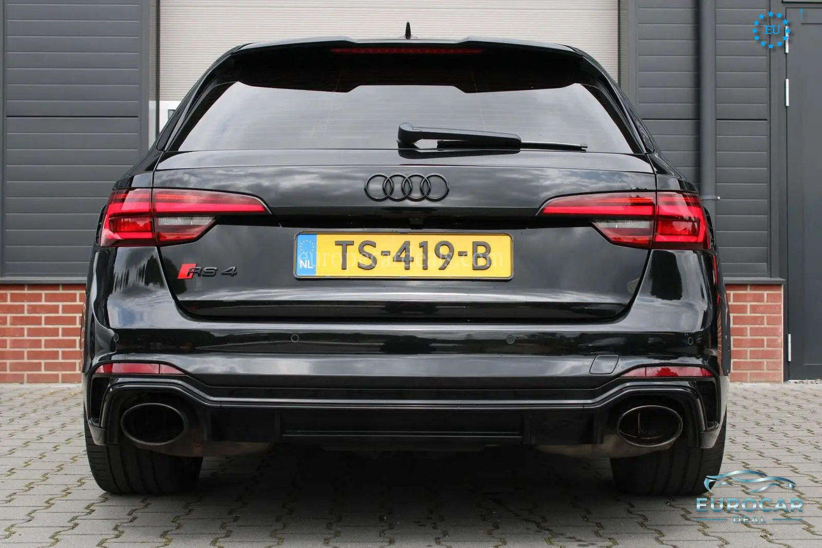 Audi RS4