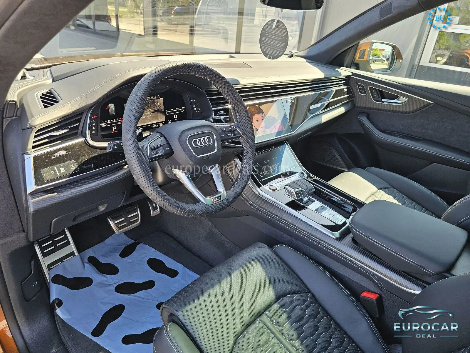 Audi RSQ8