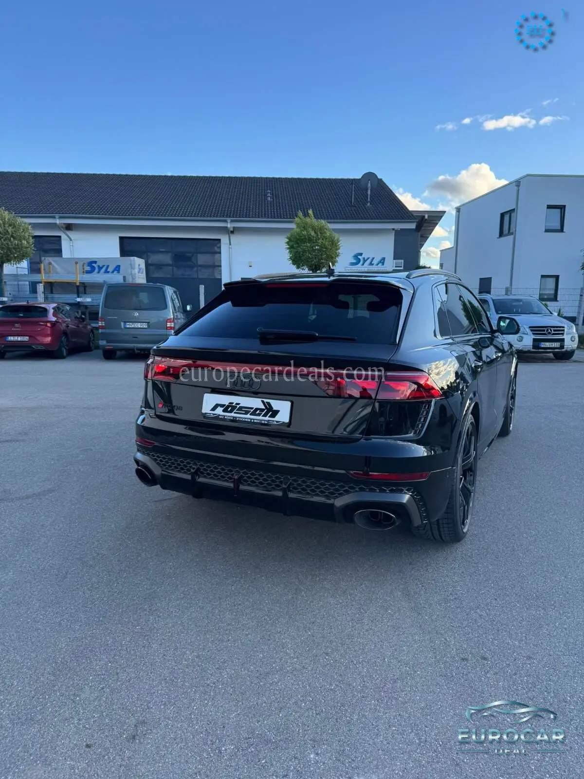 Audi RSQ8