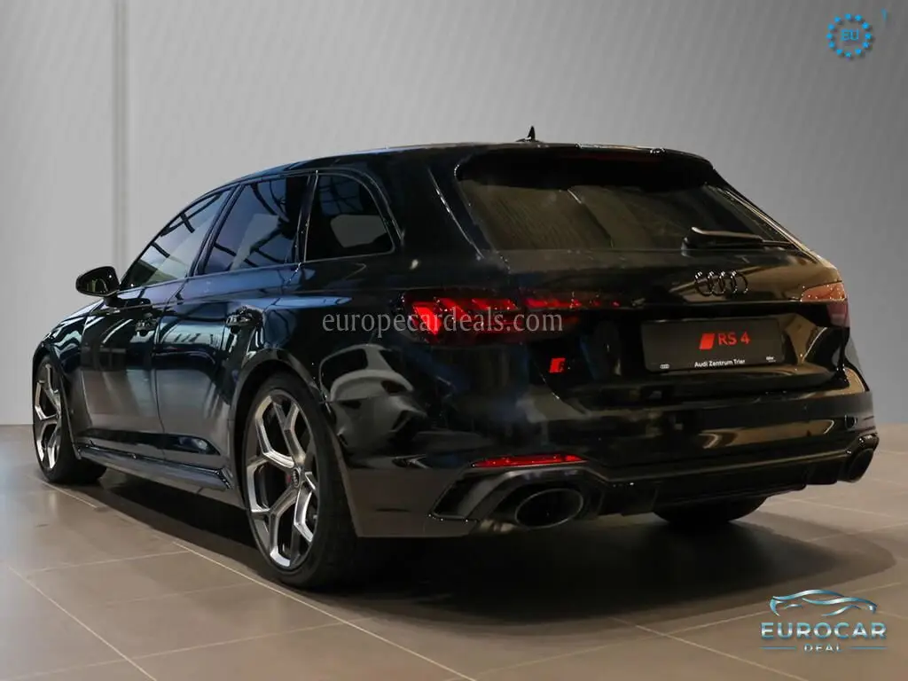 Audi RS4