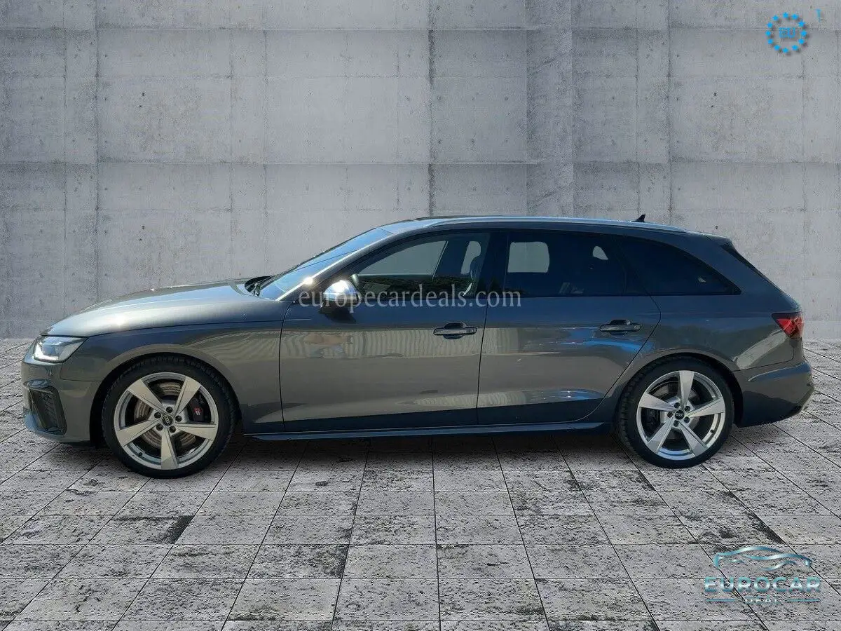 Audi S4