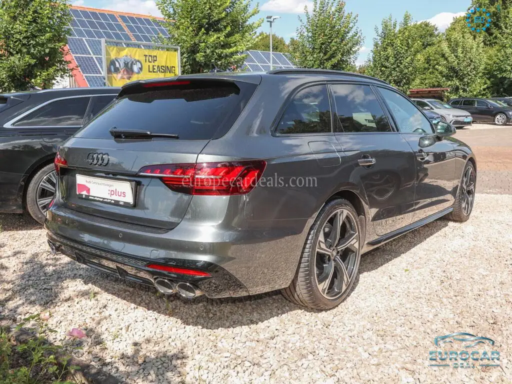 Audi S4