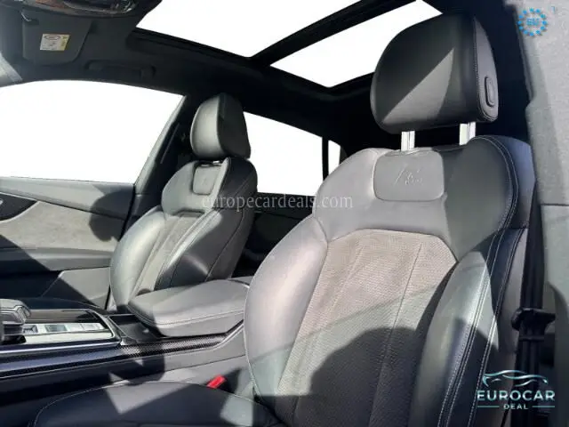 Audi SQ8