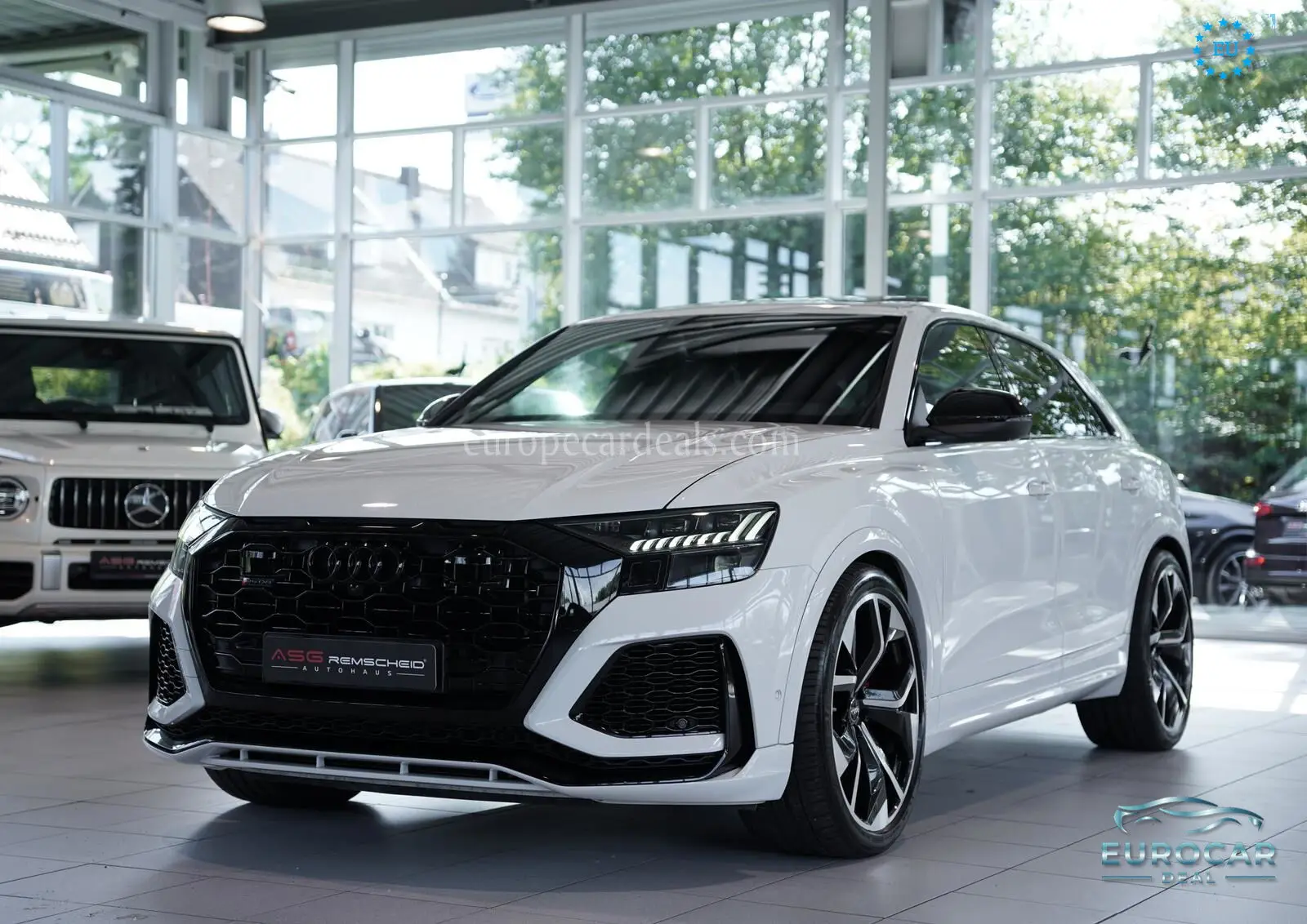 Audi RSQ8