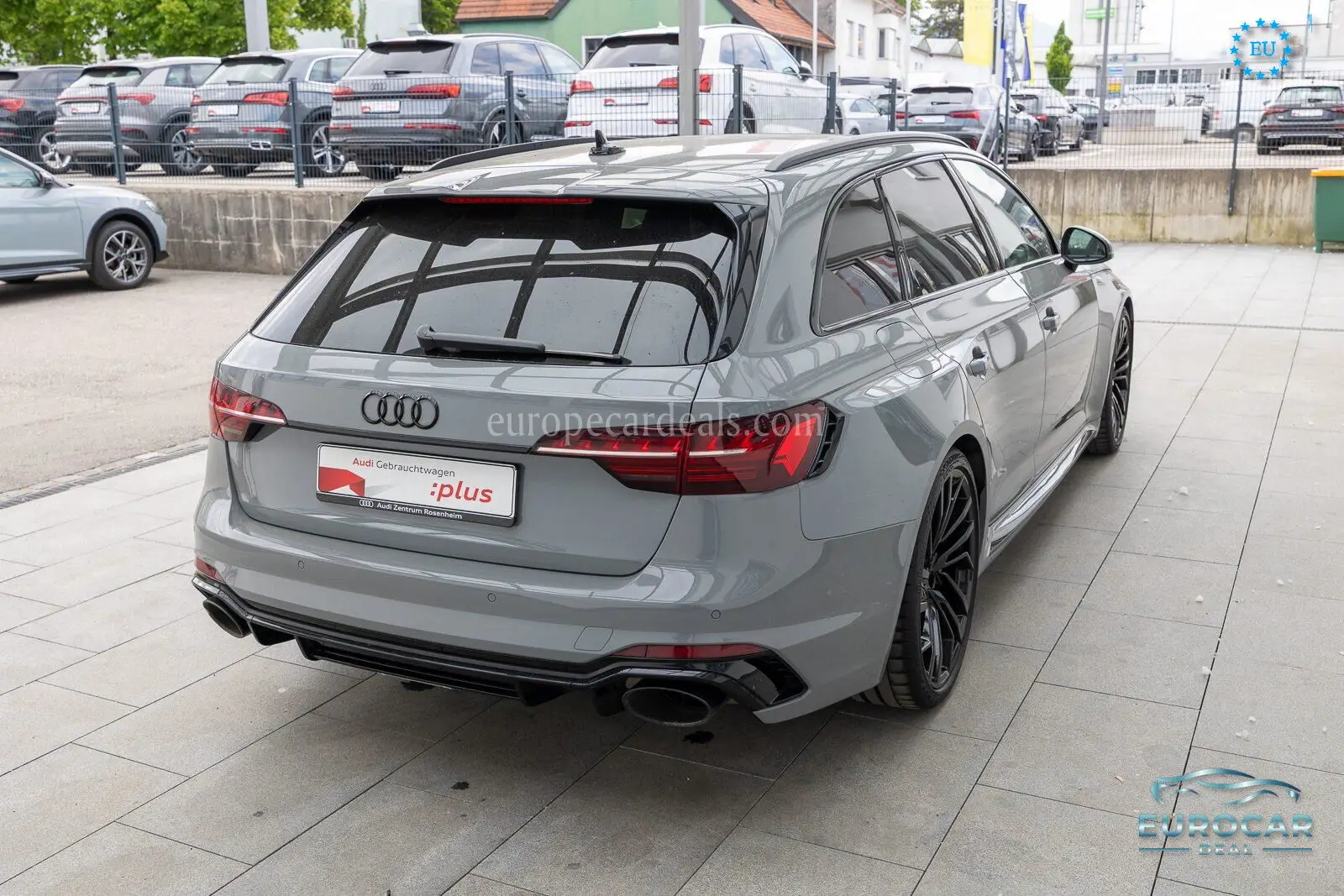 Audi RS4