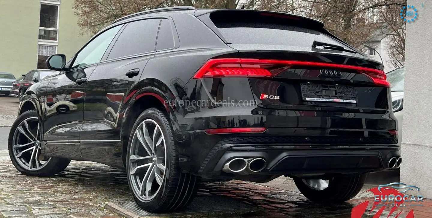 Audi SQ8