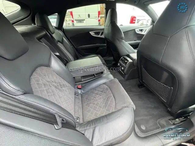Audi S7