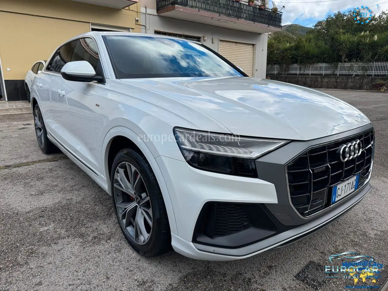 Audi Q8
