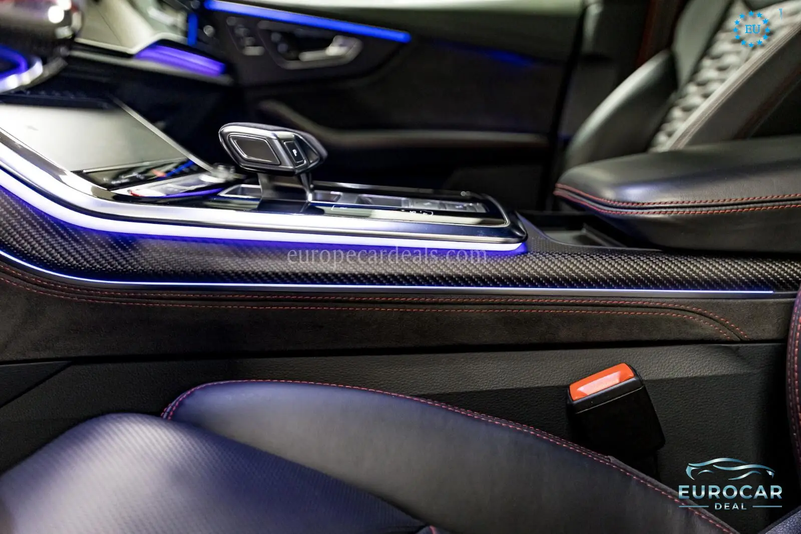 Audi RSQ8