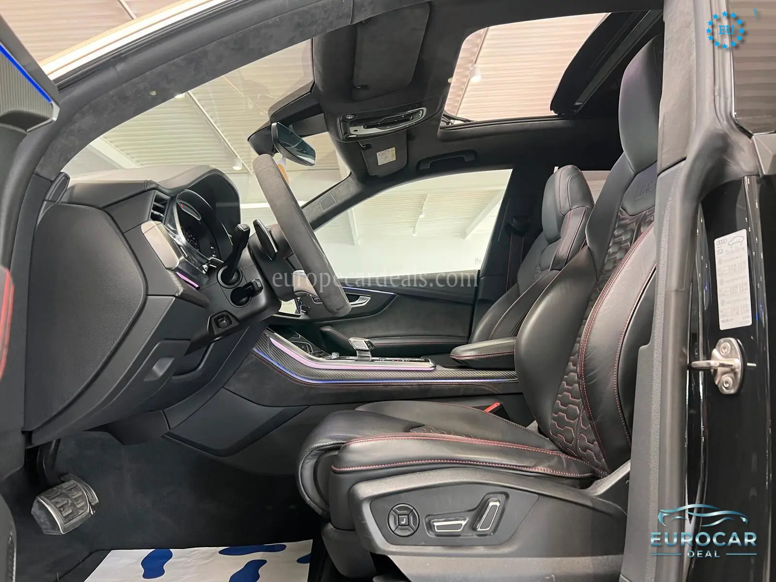 Audi RSQ8