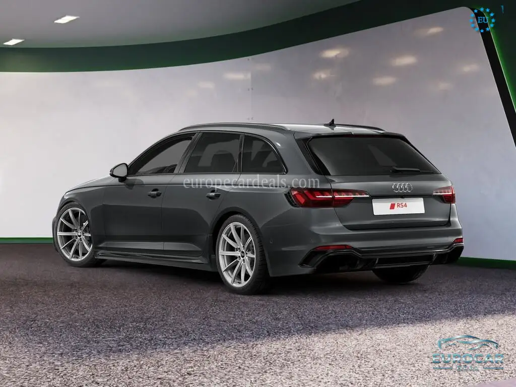Audi RS4