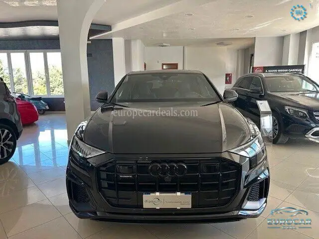 Audi Q8