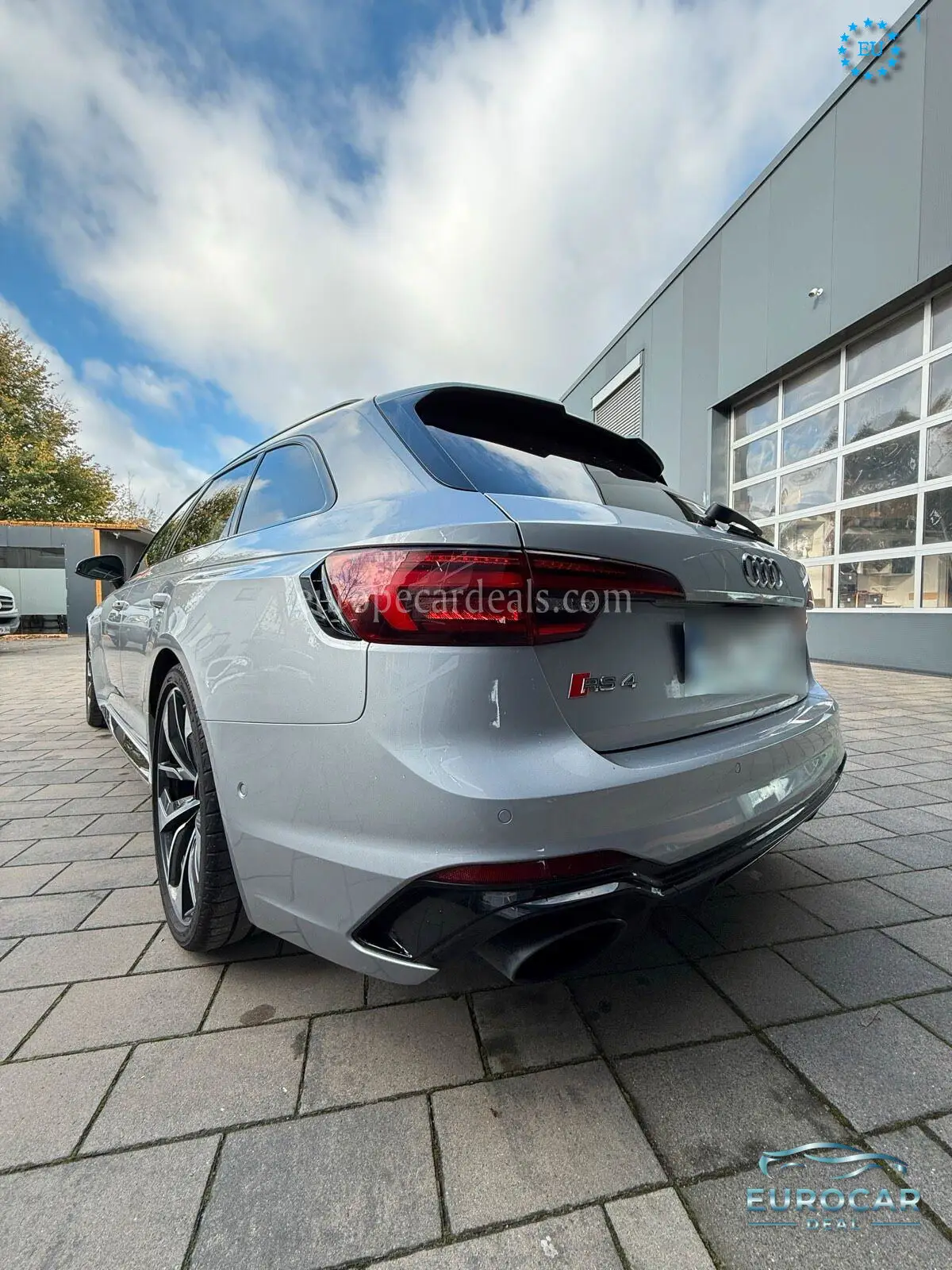 Audi RS4