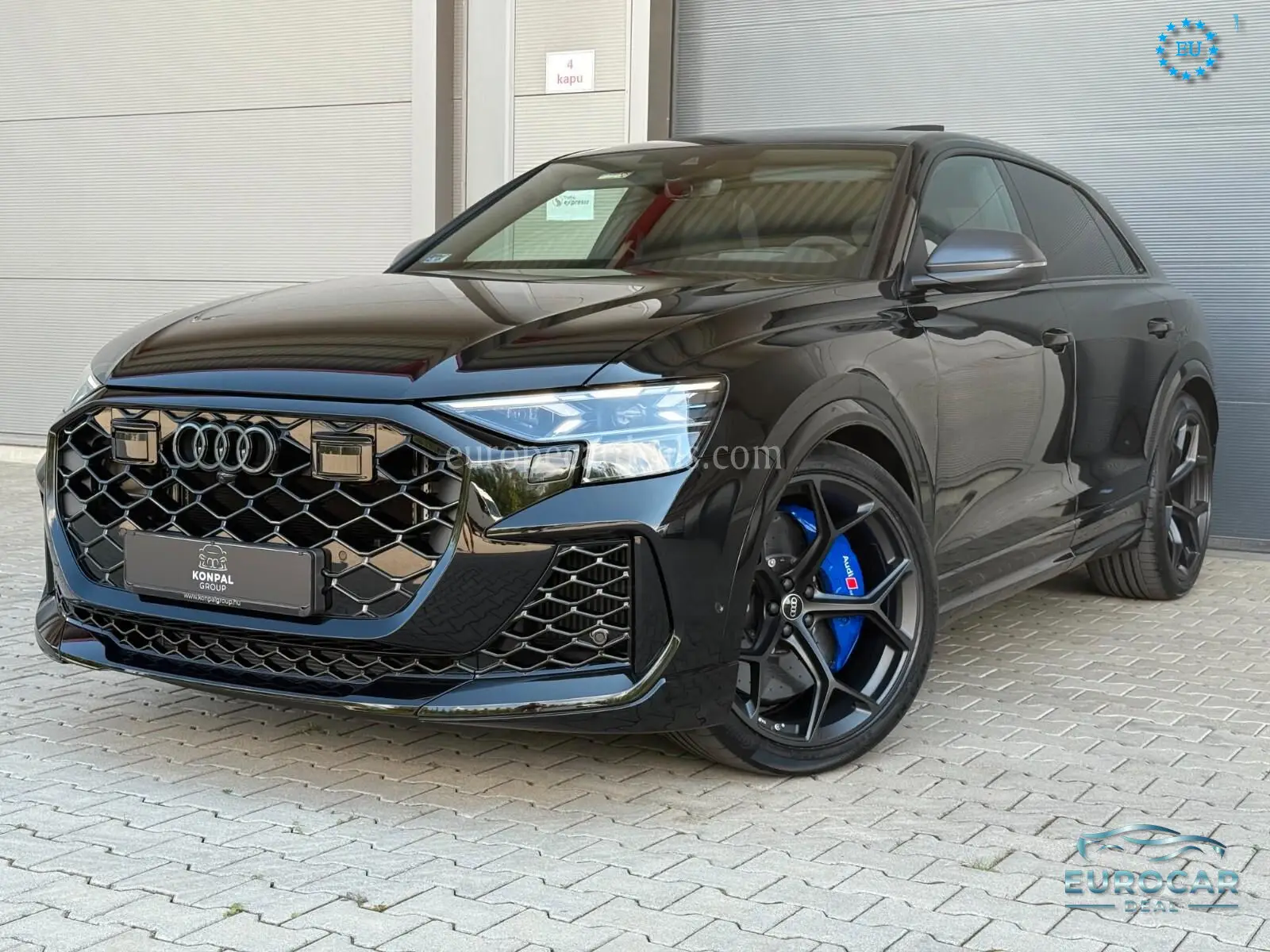 Audi RSQ8