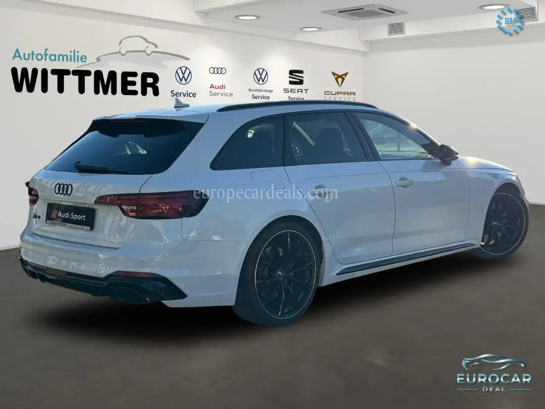 Audi RS4