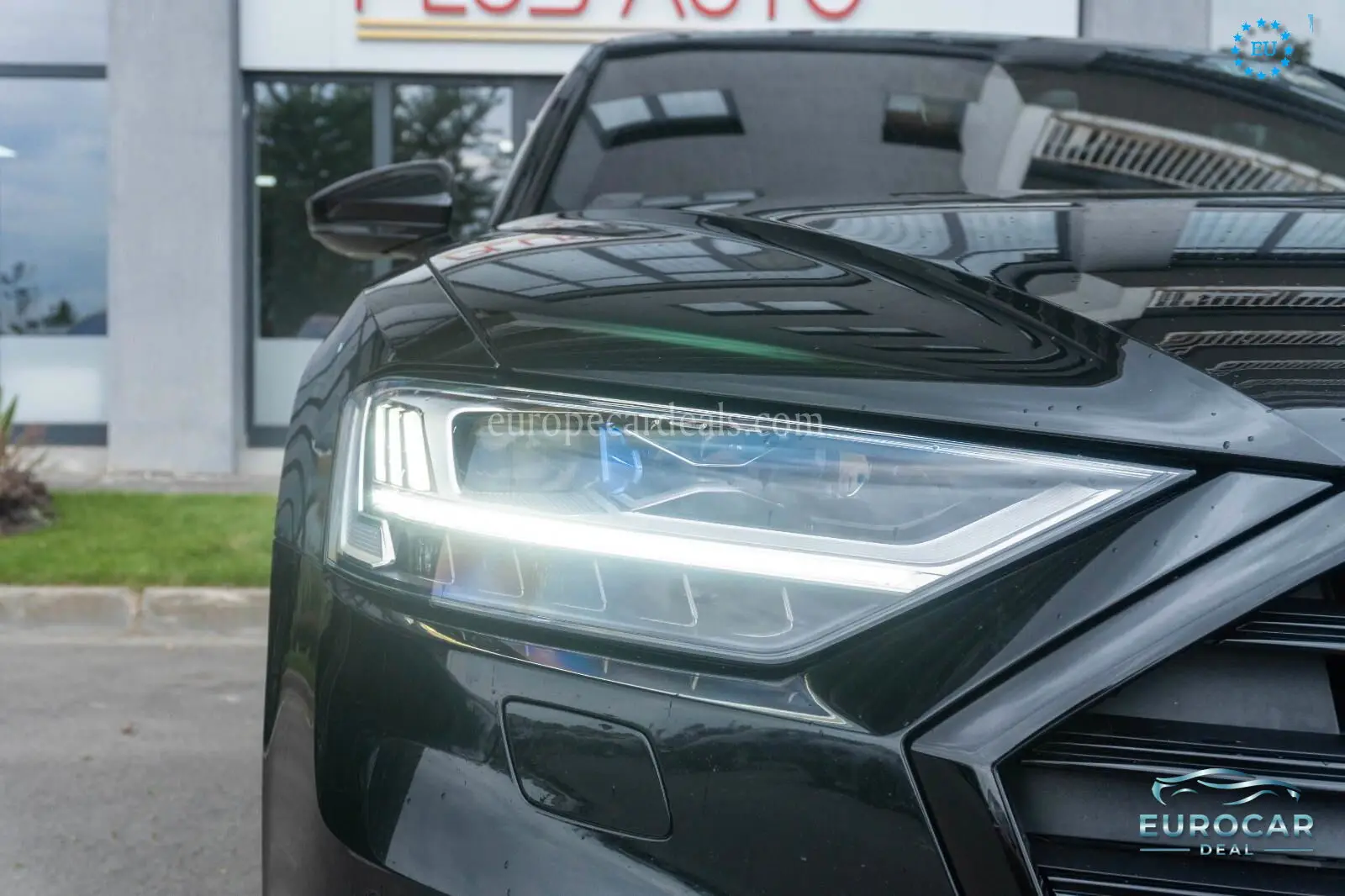 Audi S8