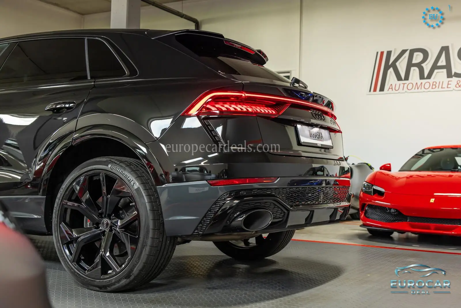 Audi RSQ8