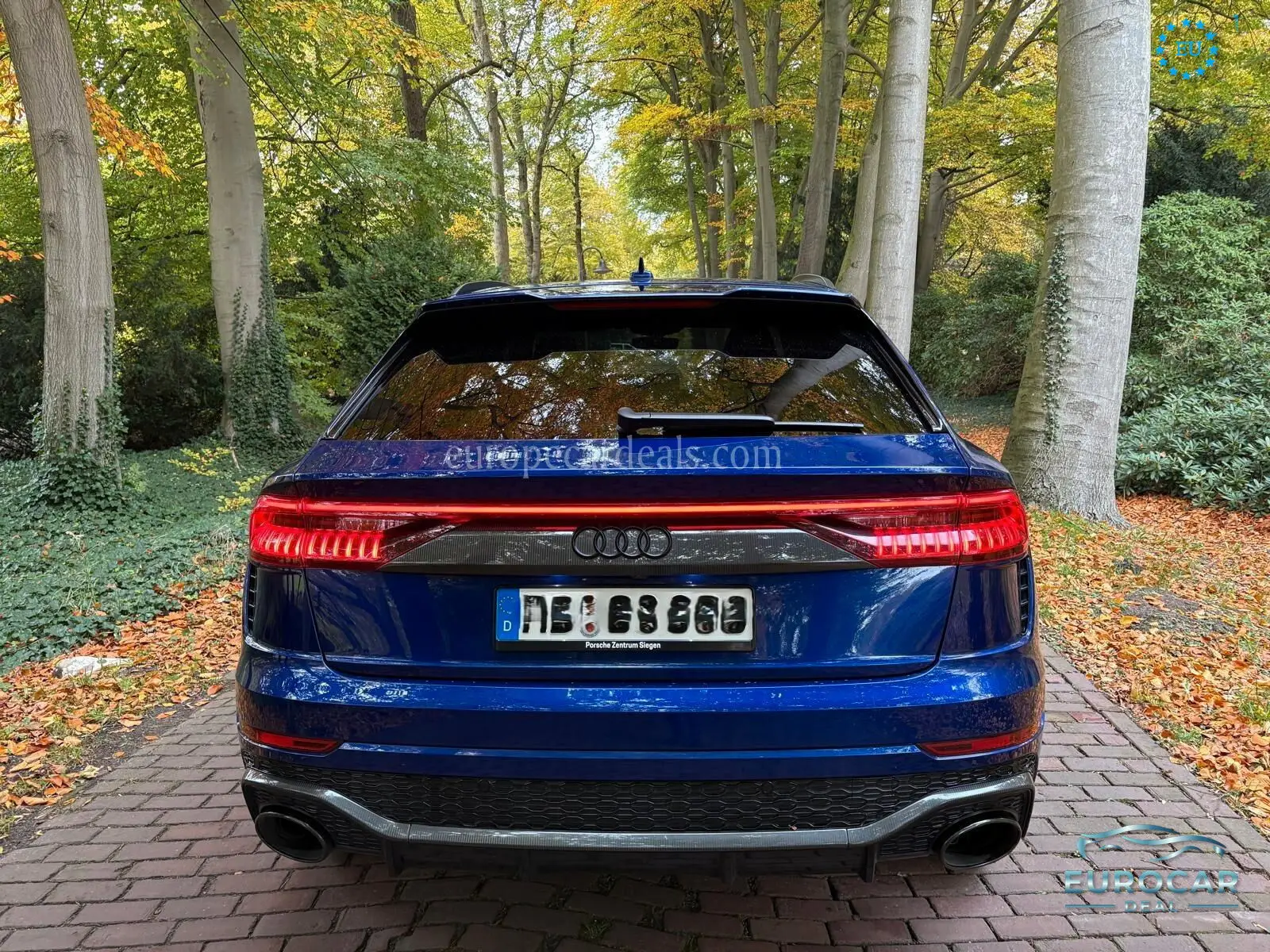 Audi RSQ8
