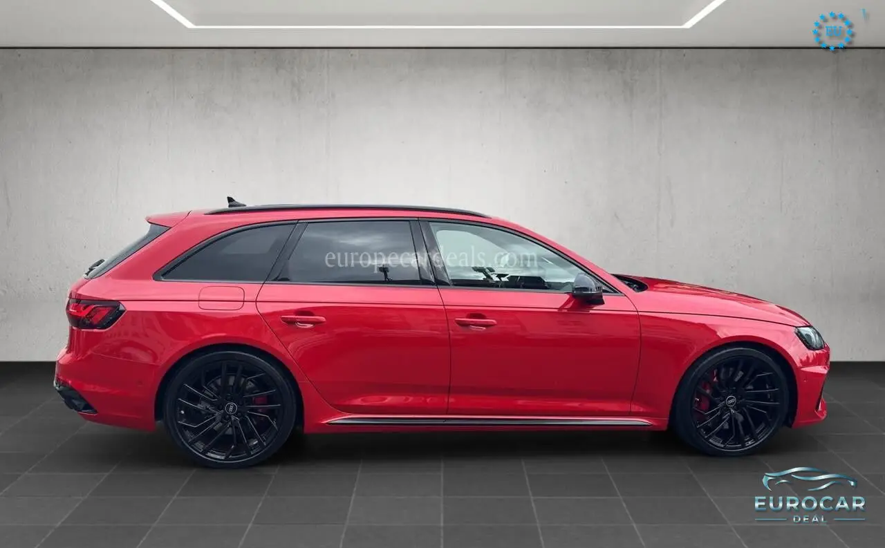 Audi RS4