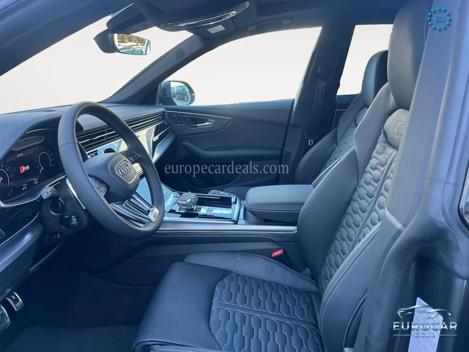 Audi RSQ8