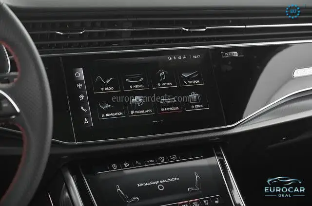 Audi RSQ8