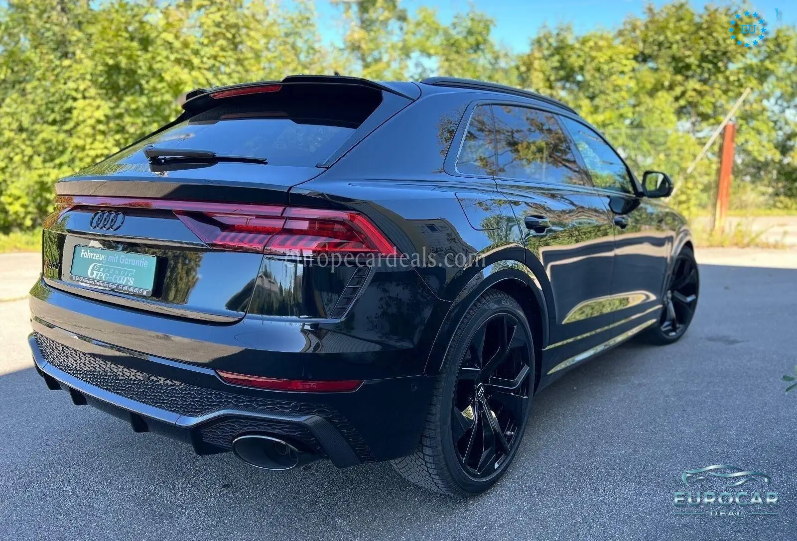 Audi RSQ8