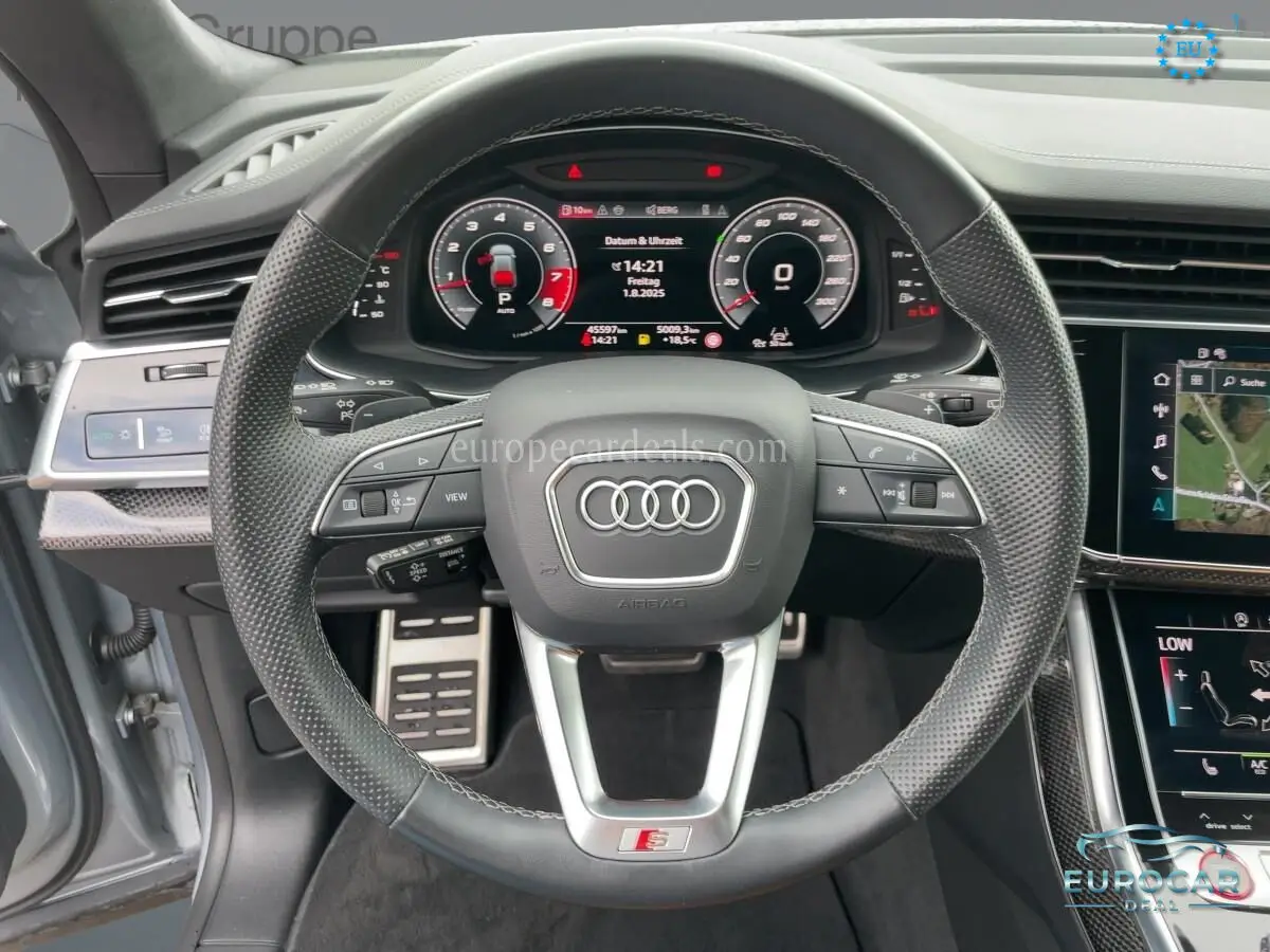 Audi SQ8
