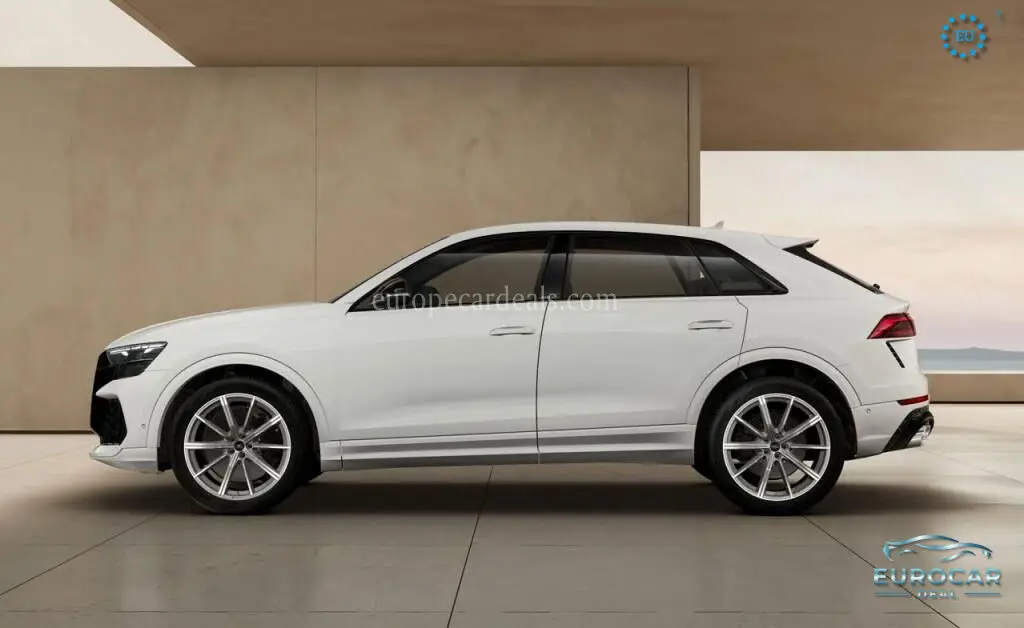 Audi RSQ8