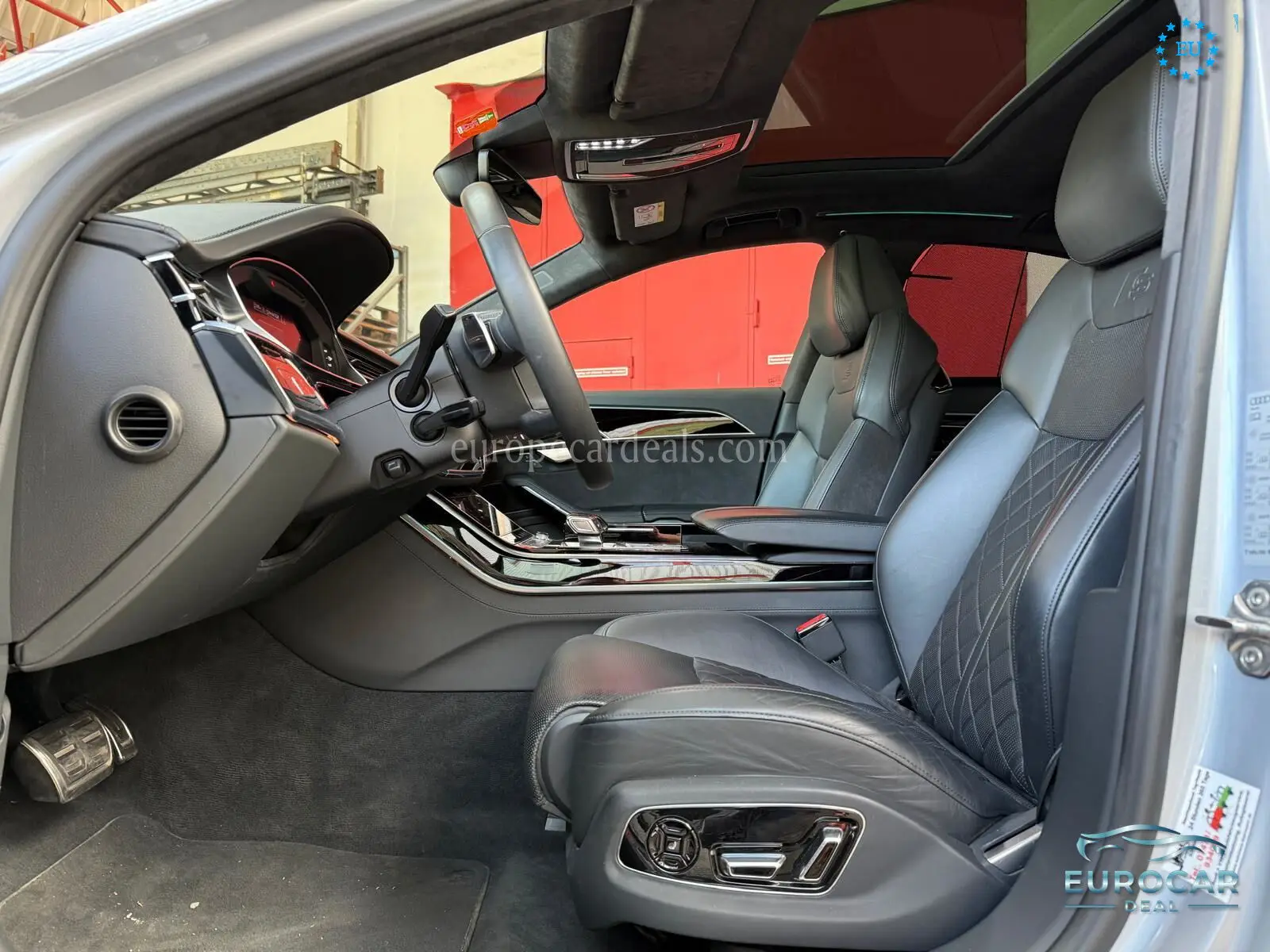 Audi S8