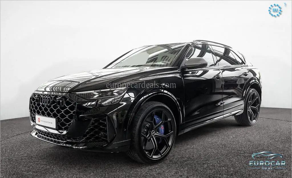 Audi RSQ8