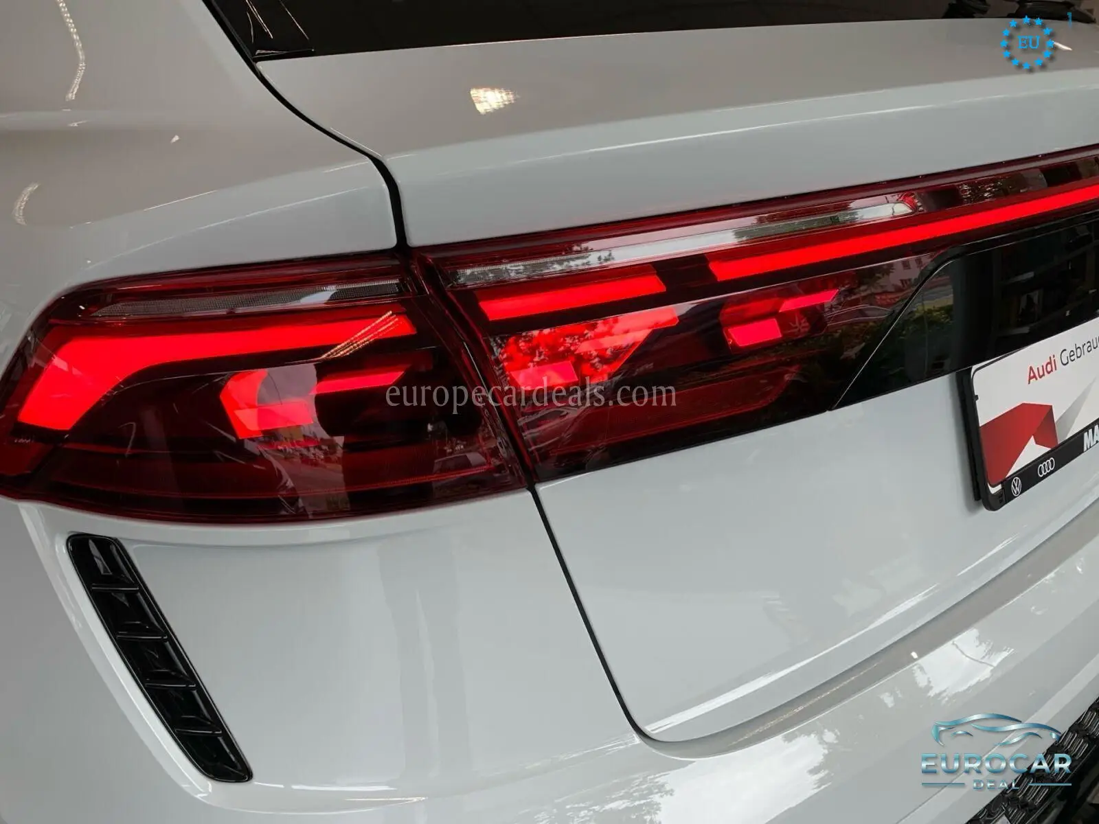 Audi RSQ8