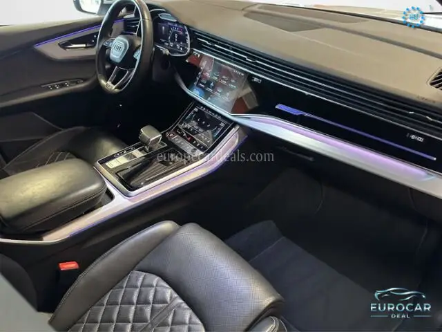Audi SQ8