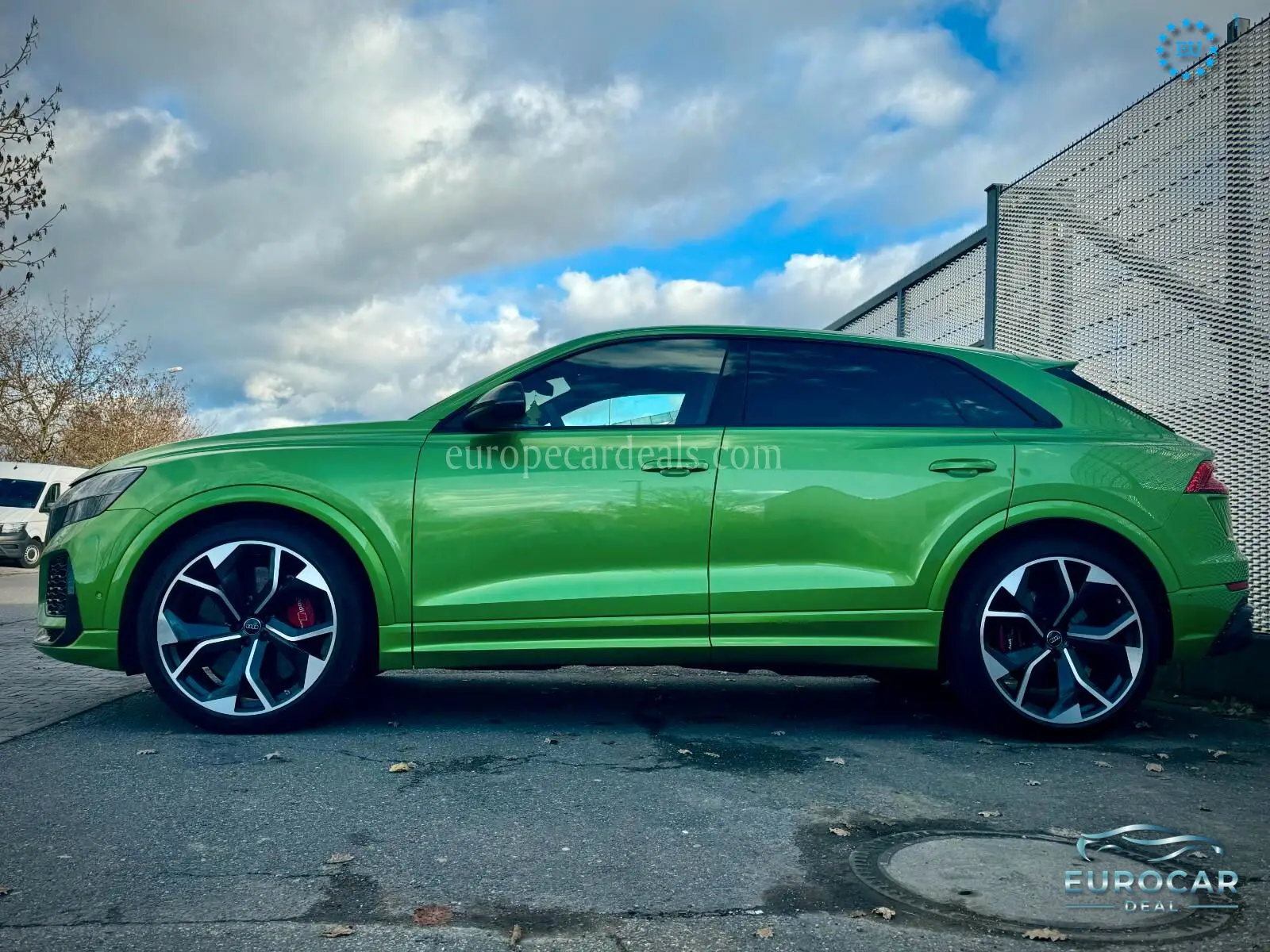 Audi RSQ8
