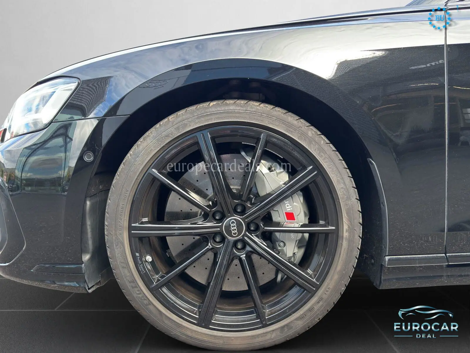 Audi S8