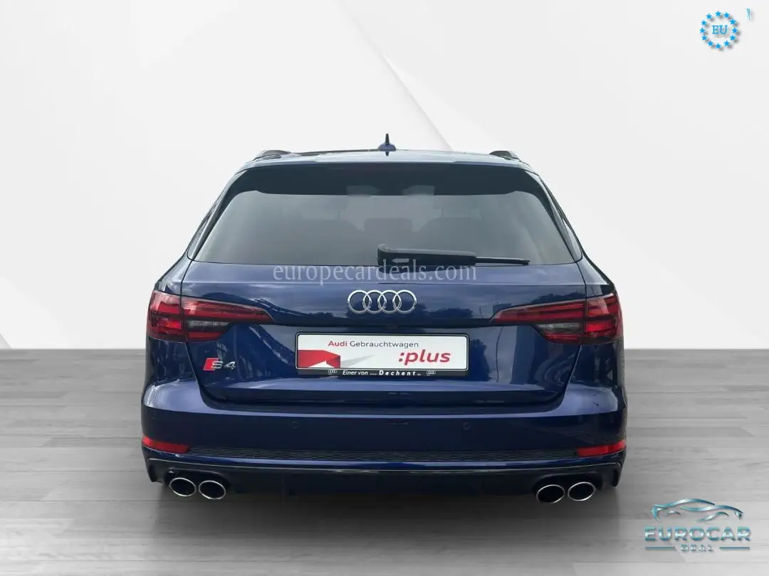 Audi S4