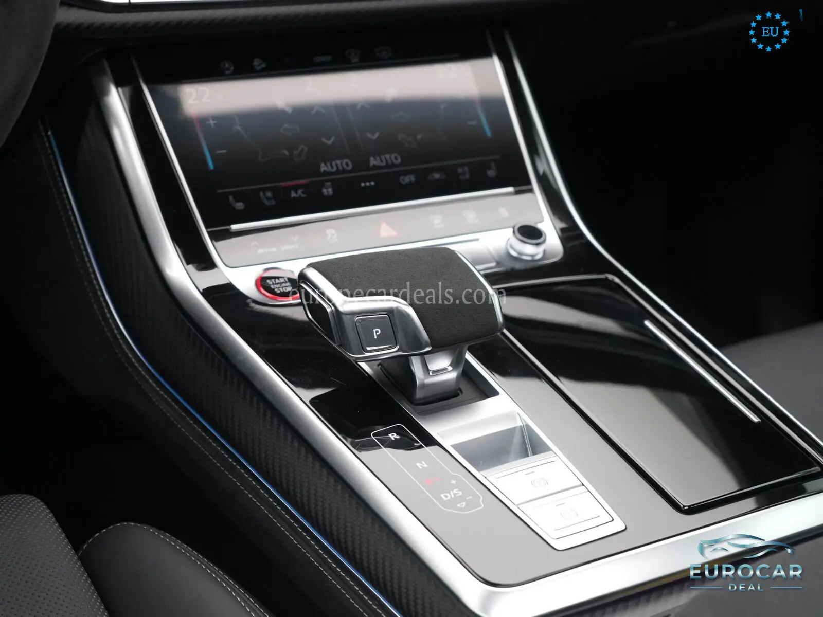 Audi RSQ8