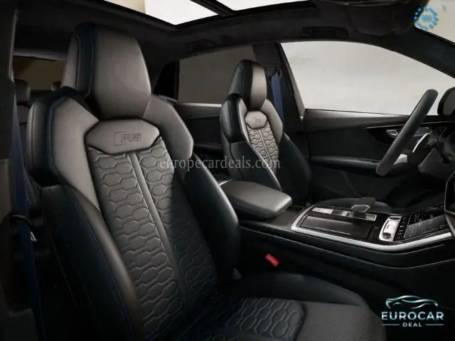 Audi RSQ8