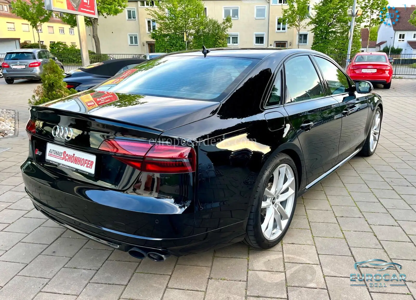 Audi S8