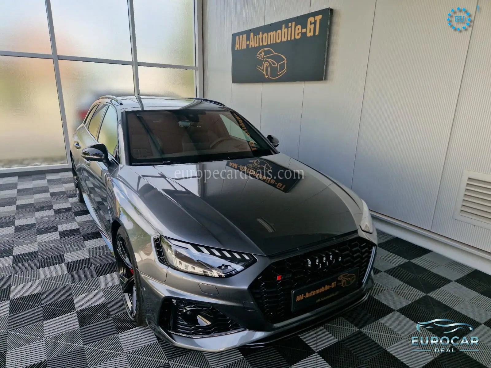 Audi RS4
