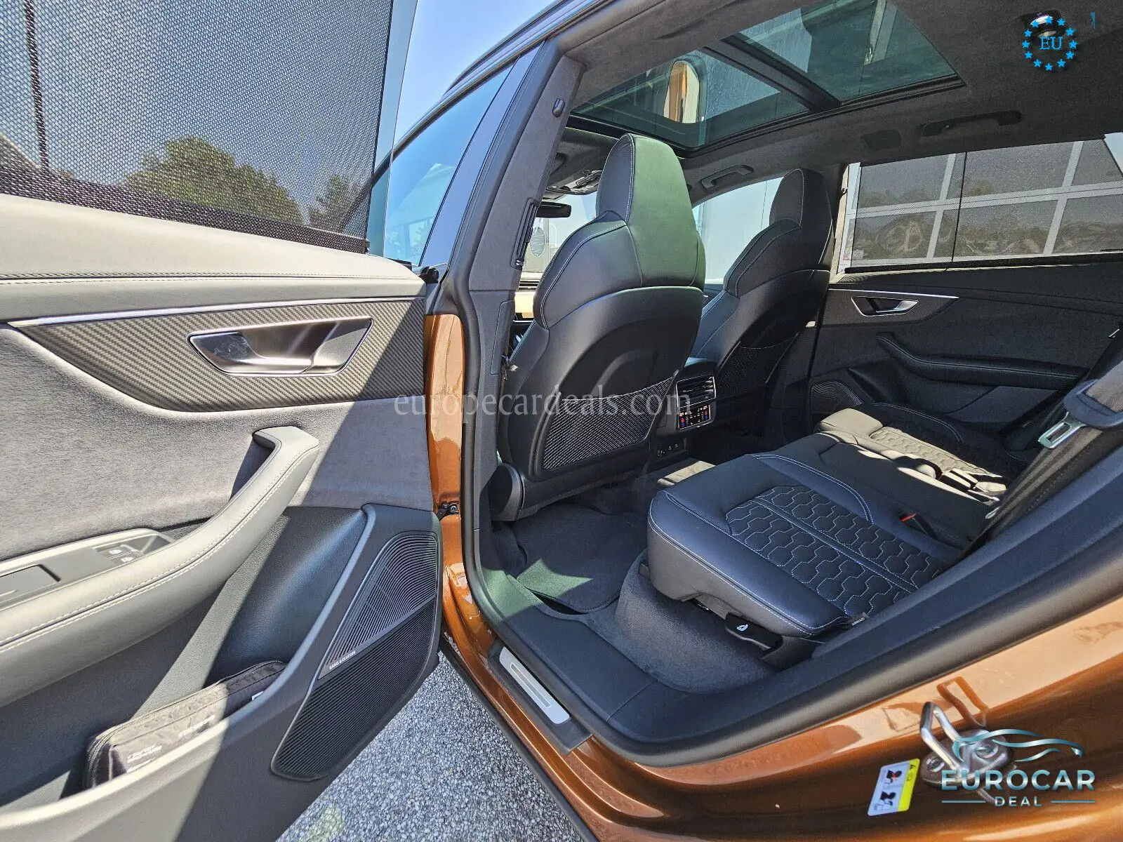 Audi RSQ8