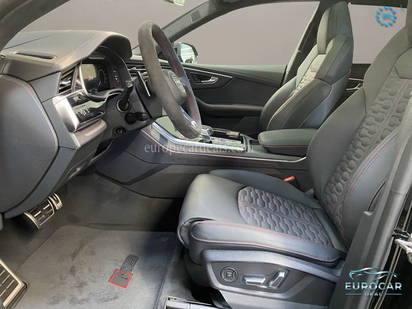 Audi RSQ8