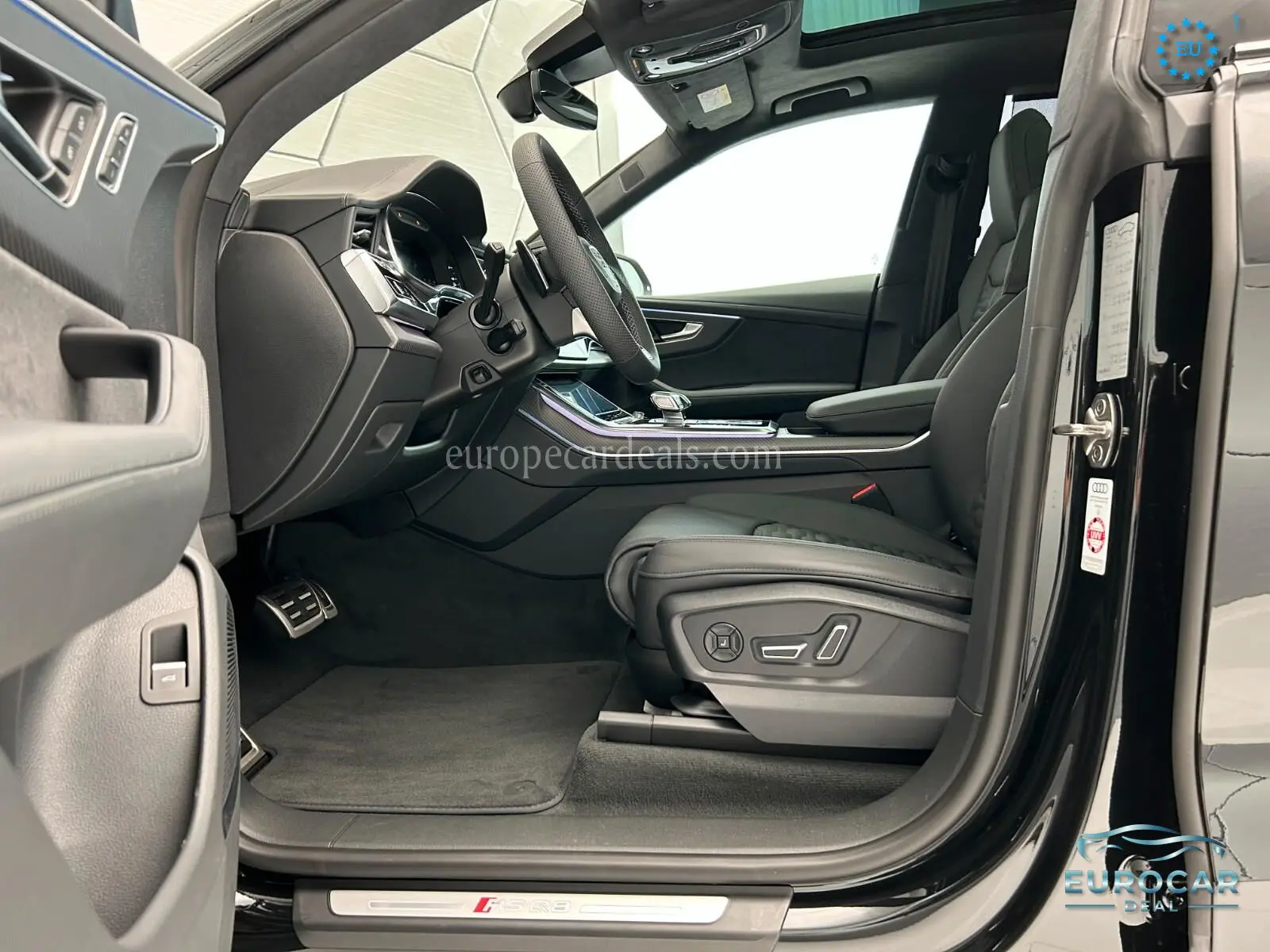 Audi RSQ8