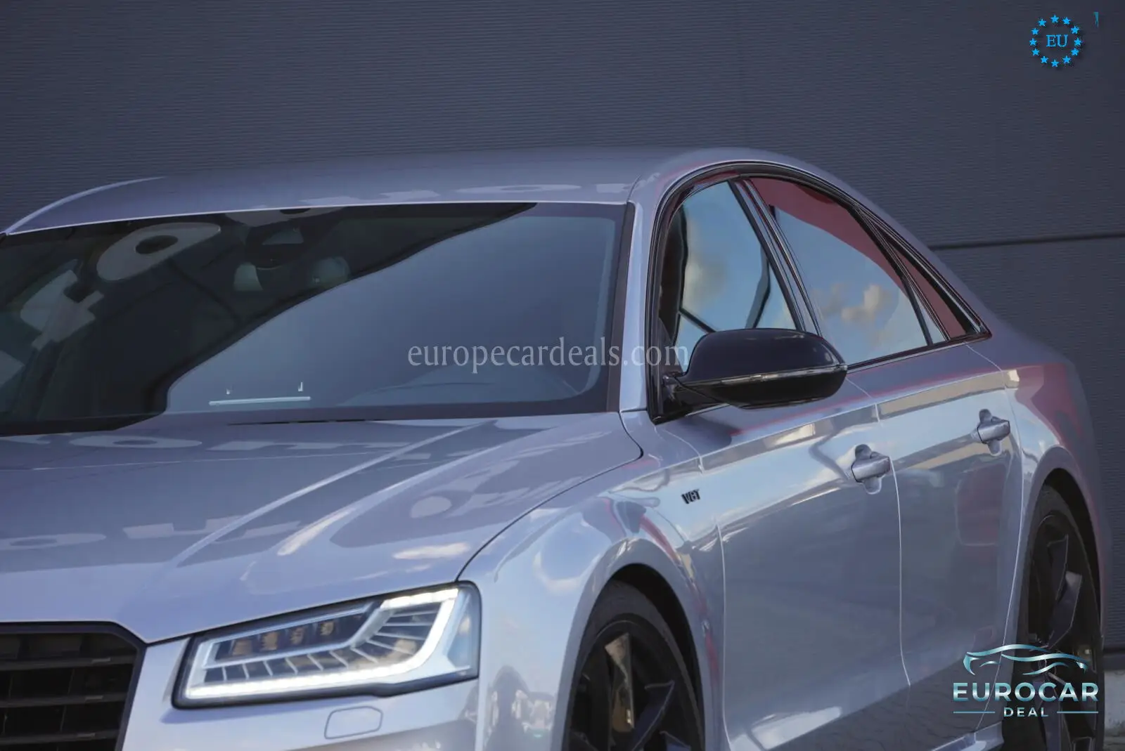 Audi S8