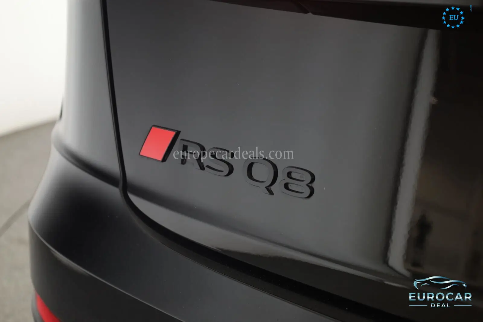 Audi RSQ8