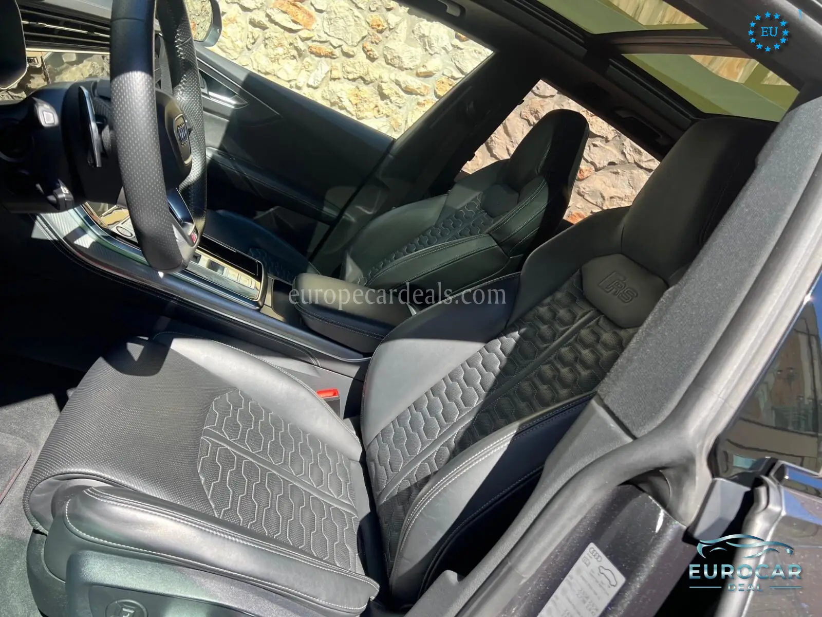 Audi RSQ8