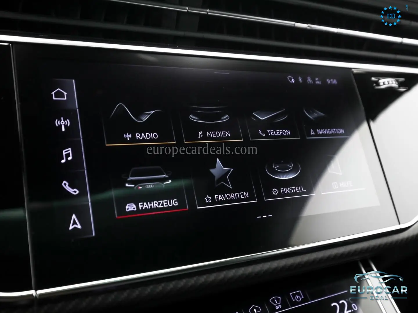 Audi RSQ8
