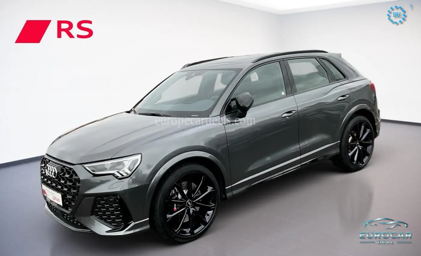 Audi RSQ3